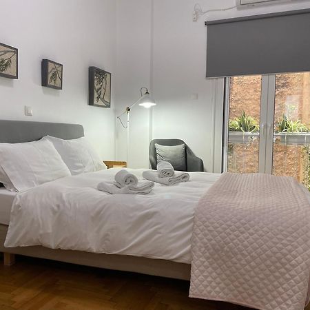 Mosaic Art Apartment In Plaka Athens Exterior photo