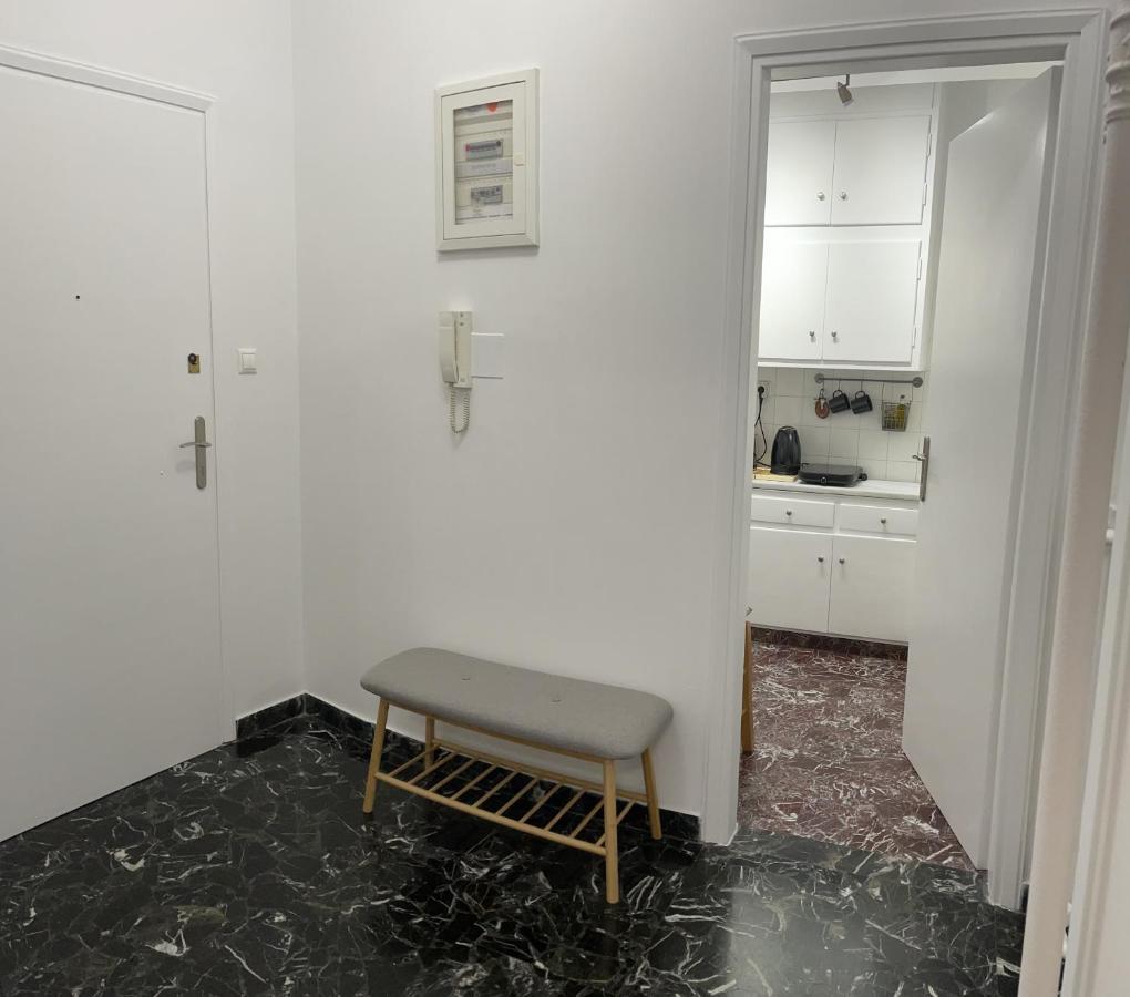 Mosaic Art Apartment In Plaka Athens Exterior photo
